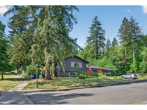 390 Hunington Avenue Eugene OR 97405