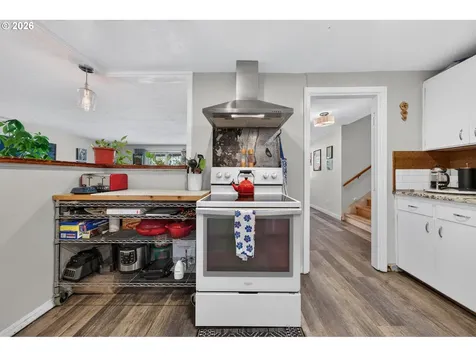 390 Hunington Avenue Eugene OR 97405