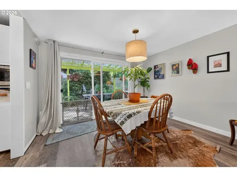 390 Hunington Avenue Eugene OR 97405