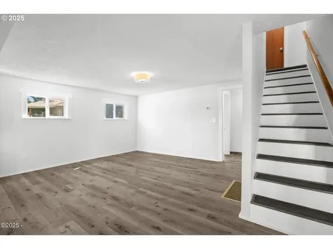 1842 NE 19th Street Lincoln City OR 97367