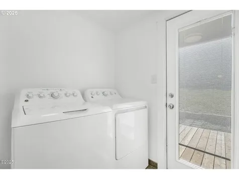 1842 NE 19th Street Lincoln City OR 97367