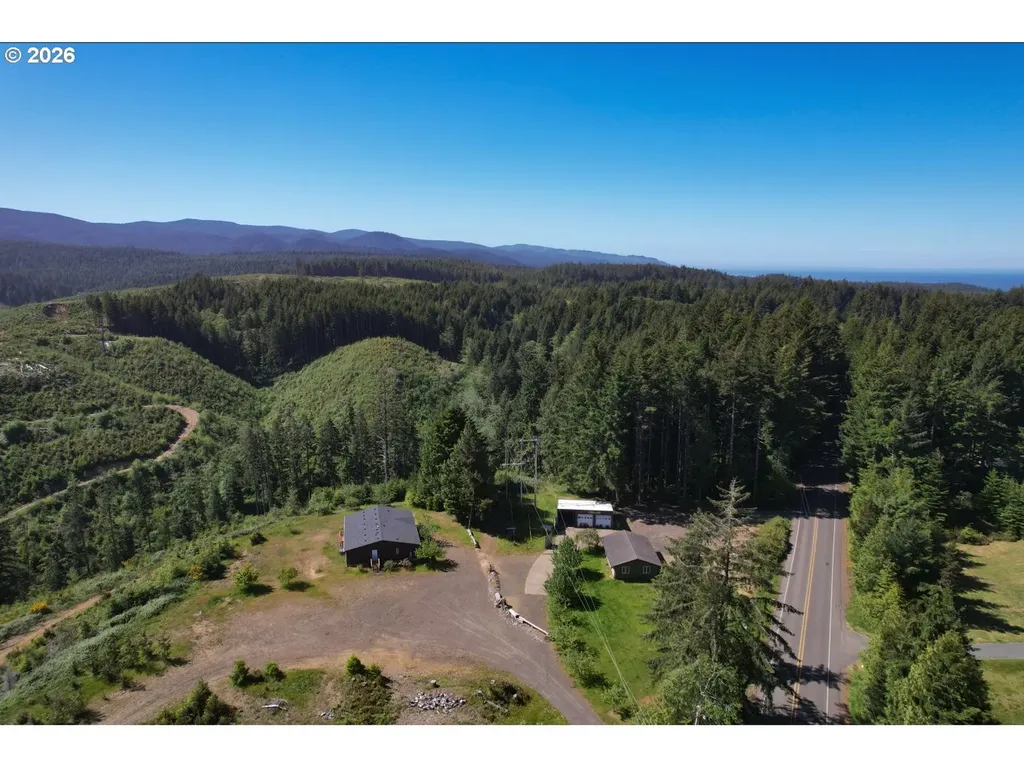 135 SW Wakonda Beach Road Waldport OR 97394