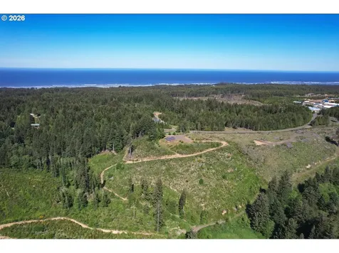 135 SW Wakonda Beach Road Waldport OR 97394