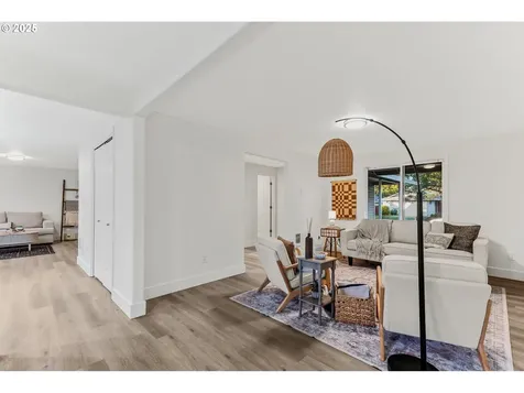 18809 SE 12th Way Vancouver WA 98683