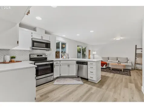 18809 SE 12th Way Vancouver WA 98683