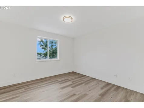 18809 SE 12th Way Vancouver WA 98683