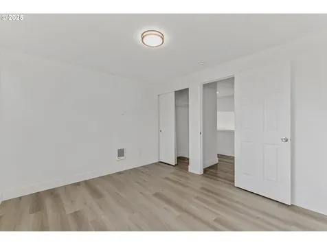 18809 SE 12th Way Vancouver WA 98683