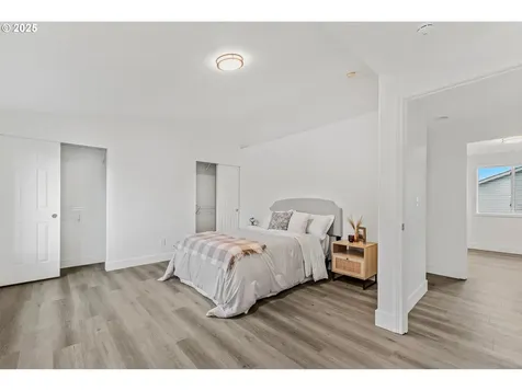 18809 SE 12th Way Vancouver WA 98683