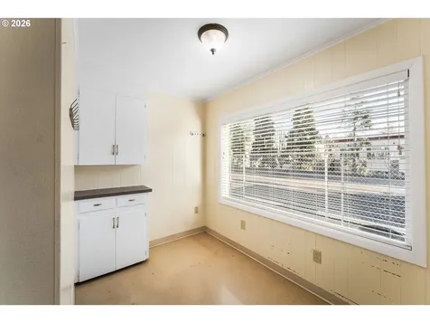 107 E 35th Street Vancouver WA 98663