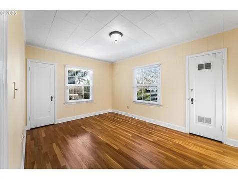 107 E 35th Street Vancouver WA 98663