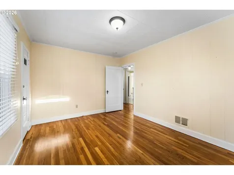 107 E 35th Street Vancouver WA 98663