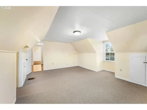 107 E 35th Street Vancouver WA 98663