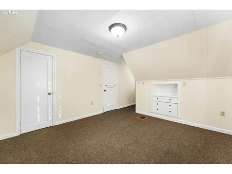 107 E 35th Street Vancouver WA 98663