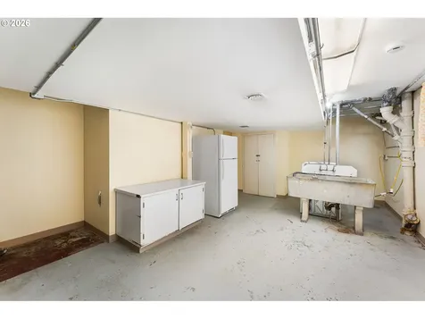 107 E 35th Street Vancouver WA 98663