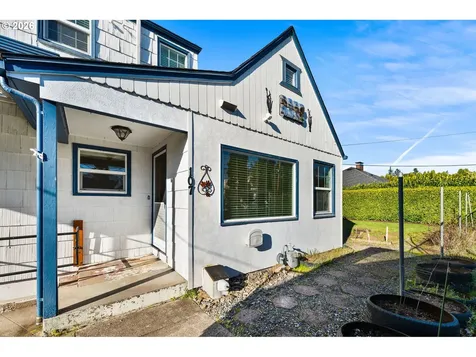 107 E 35th Street Vancouver WA 98663