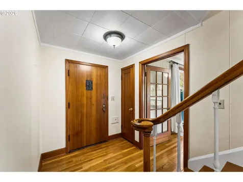 107 E 35th Street Vancouver WA 98663