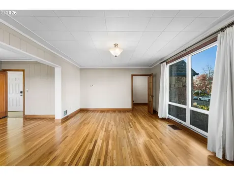 107 E 35th Street Vancouver WA 98663