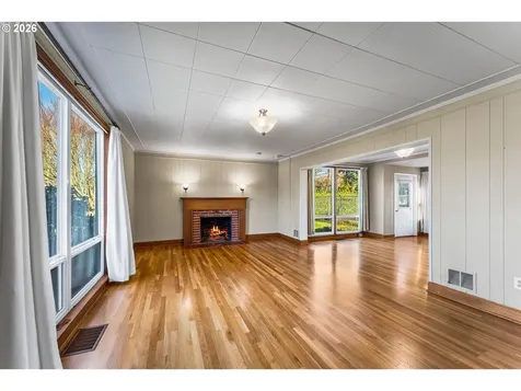 107 E 35th Street Vancouver WA 98663