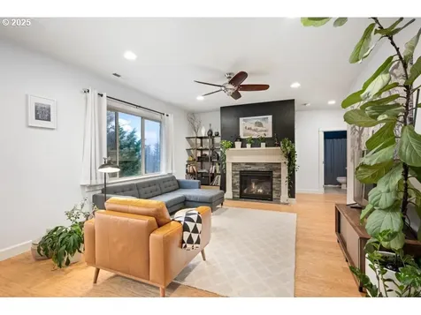 10964 SE Celano Court Happy Valley OR 97086