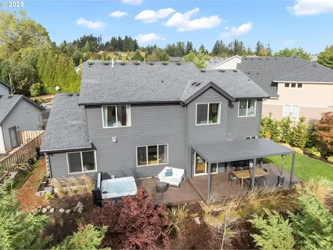 10964 SE Celano Court Happy Valley OR 97086