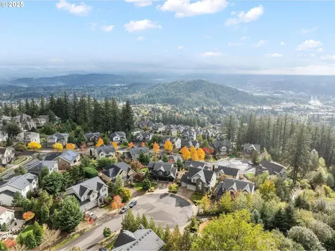 10964 SE Celano Court Happy Valley OR 97086