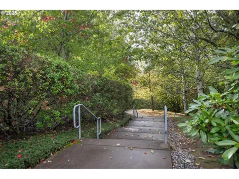 10964 SE Celano Court Happy Valley OR 97086