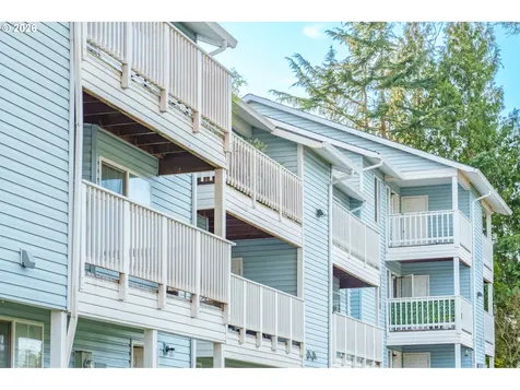 723 SE 60th Avenue Portland OR 97215