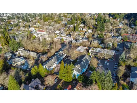 723 SE 60th Avenue Portland OR 97215