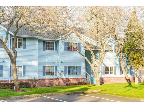 723 SE 60th Avenue Portland OR 97215