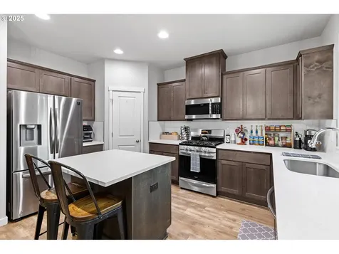 12400 NE 109th Street Vancouver WA 98682