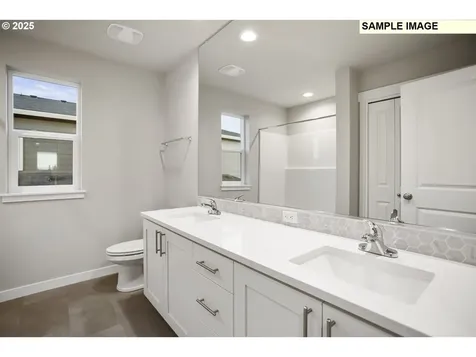 10702 NE 138th Avenue Vancouver WA 98682