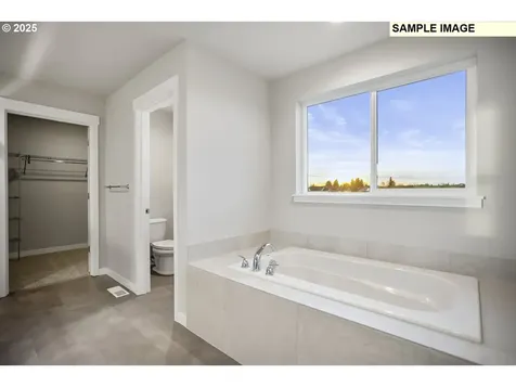 10702 NE 138th Avenue Vancouver WA 98682