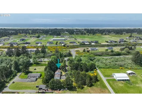 89235 Highway 101 Warrenton OR 97146