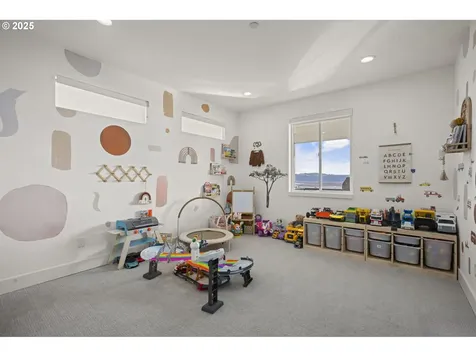 356 W W Street Washougal WA 98671