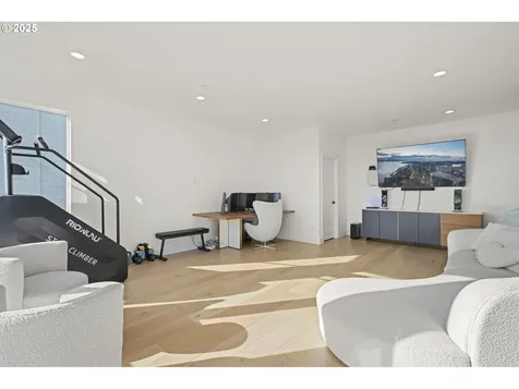 356 W W Street Washougal WA 98671