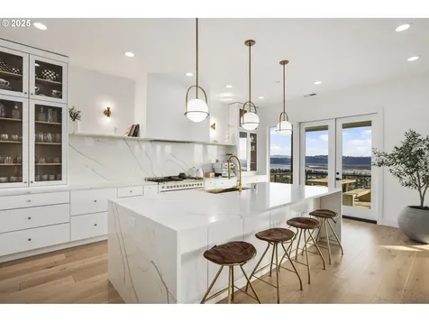 356 W W Street Washougal WA 98671