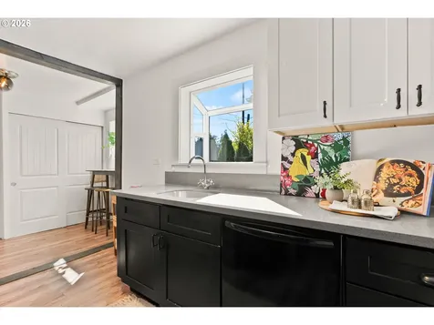 4115 NE 81st Avenue Portland OR 97218