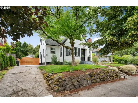 4534 NE 35th Avenue Portland OR 97211