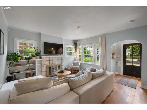 4534 NE 35th Avenue Portland OR 97211