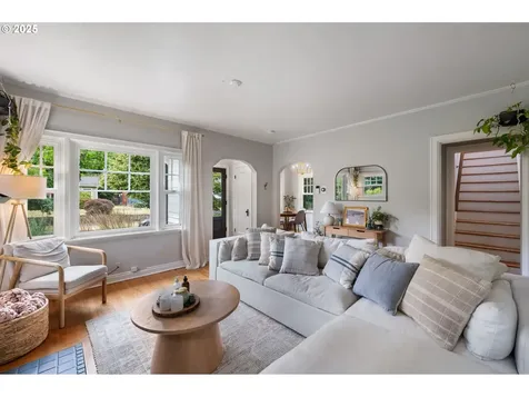 4534 NE 35th Avenue Portland OR 97211