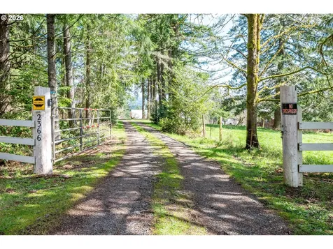 2366 Seminary Hill Road Centralia WA 98531