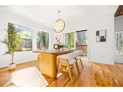 4937 SW Humphrey Park Road Portland OR 97221
