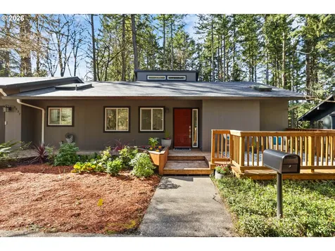 4937 SW Humphrey Park Road Portland OR 97221