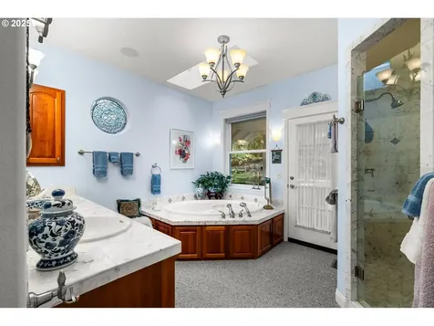 1415 Barber Drive Eugene OR 97405