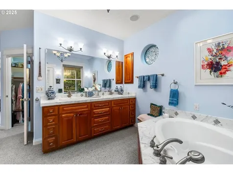 1415 Barber Drive Eugene OR 97405