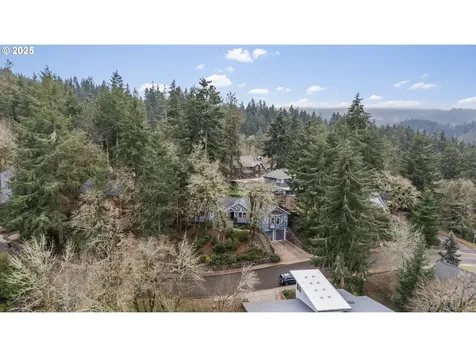 1415 Barber Drive Eugene OR 97405