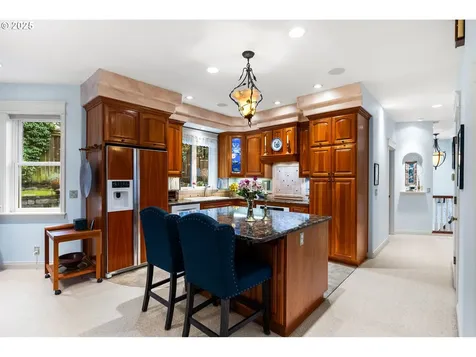 1415 Barber Drive Eugene OR 97405