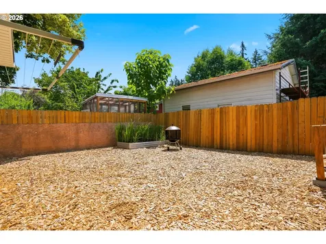 4818 SE Jackson Street Milwaukie OR 97222