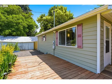 4818 SE Jackson Street Milwaukie OR 97222