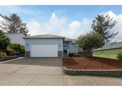 2630 NE 45th Street Lincoln City OR 97367